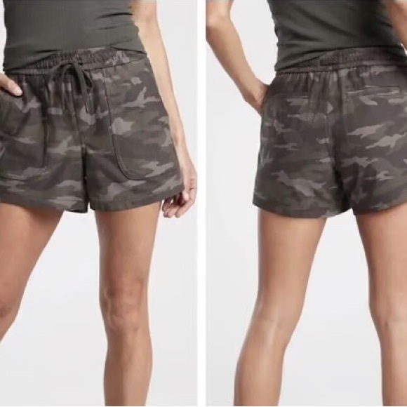 Athleta Pants - NWT‎ Athleta Camo Farallon Shorts Size 18 #2